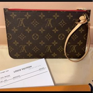 NEW! Louis Vuitton Neverfull Wristlet